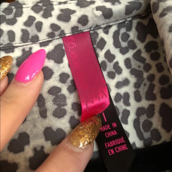 Tank - Picture 2 of 2